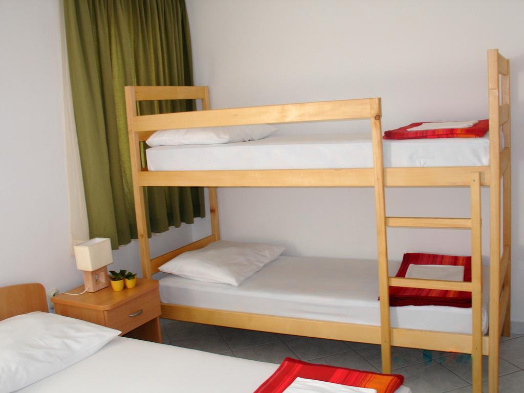 Hostel Amfora Fažana Cameră foto