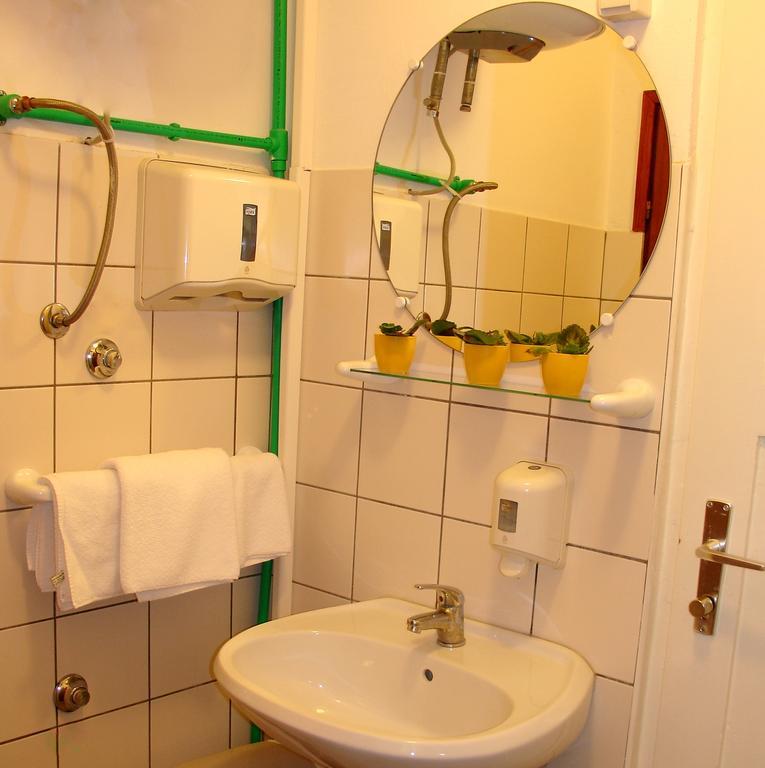 Hostel Amfora Fažana Cameră foto